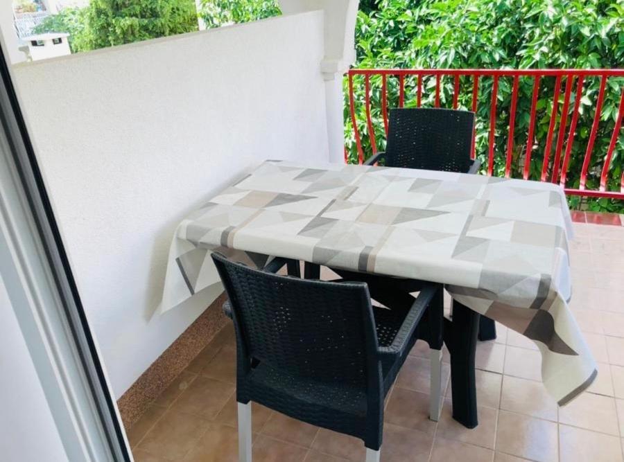 Apartmani Ema โตรกีร์ ห้อง รูปภาพ